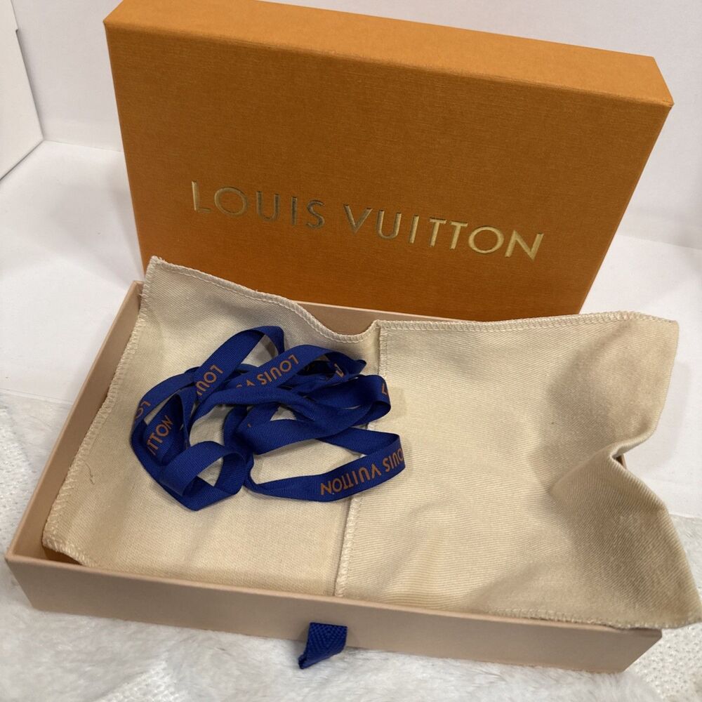 Louis Vuitton Tribute to Bandeau Silk Scarf Monogram Bag Bkack Brown NWT And Box - Picture 7 of 8